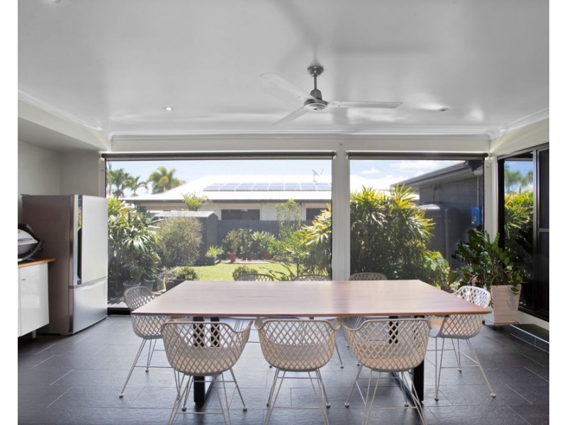 60 Gingham Street, Glenella QLD 4740