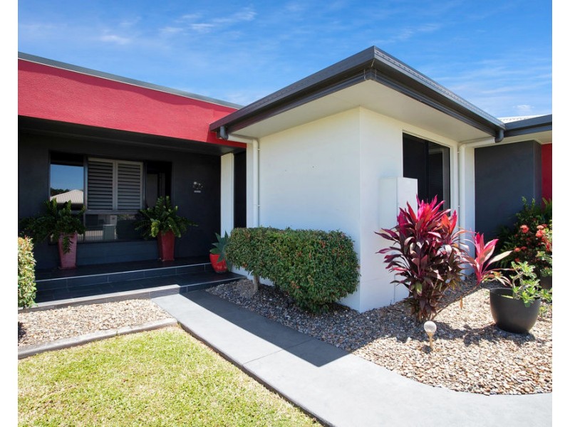 60 Gingham Street, Glenella QLD 4740