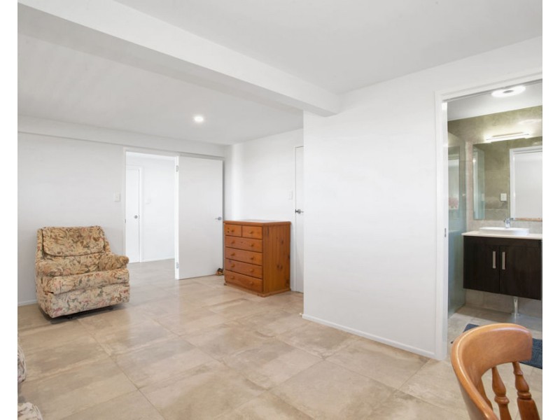 9 Outlook Crescent, Mount Pleasant QLD 4740