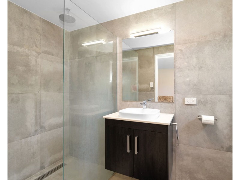 9 Outlook Crescent, Mount Pleasant QLD 4740