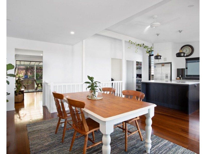 9 Outlook Crescent, Mount Pleasant QLD 4740