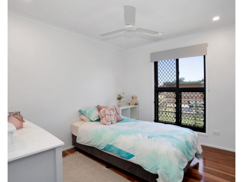 9 Outlook Crescent, Mount Pleasant QLD 4740