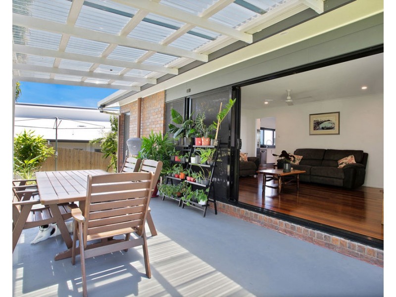 9 Outlook Crescent, Mount Pleasant QLD 4740