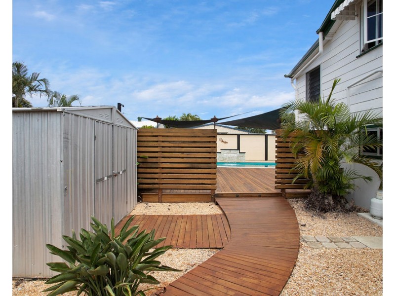 2 Ernest Street, North Mackay QLD 4740