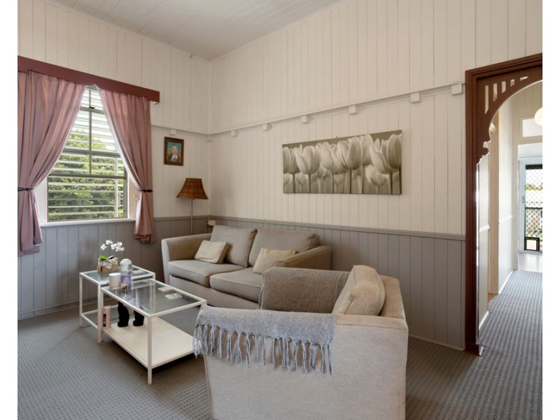 2 Ernest Street, North Mackay QLD 4740