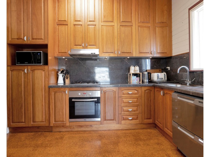 2 Ernest Street, North Mackay QLD 4740