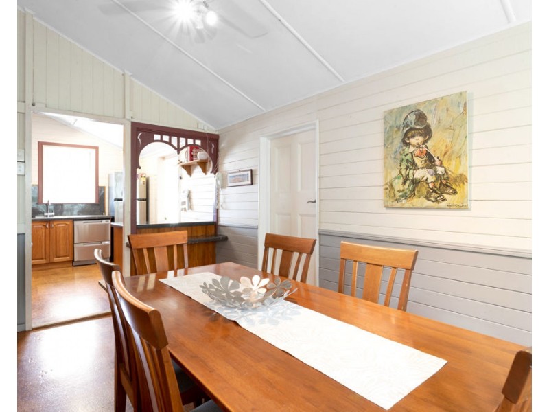 2 Ernest Street, North Mackay QLD 4740