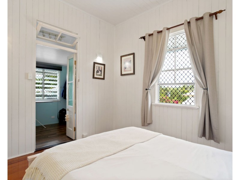 2 Ernest Street, North Mackay QLD 4740