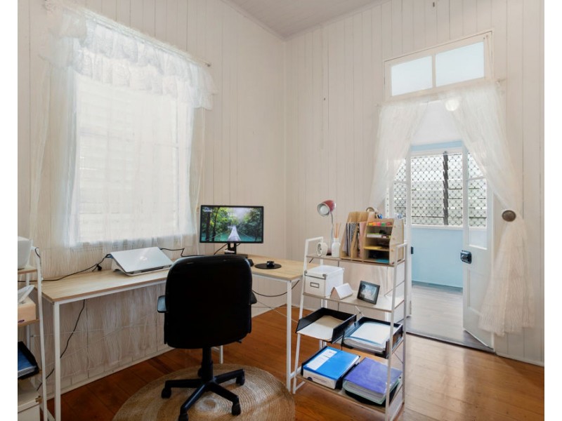 2 Ernest Street, North Mackay QLD 4740