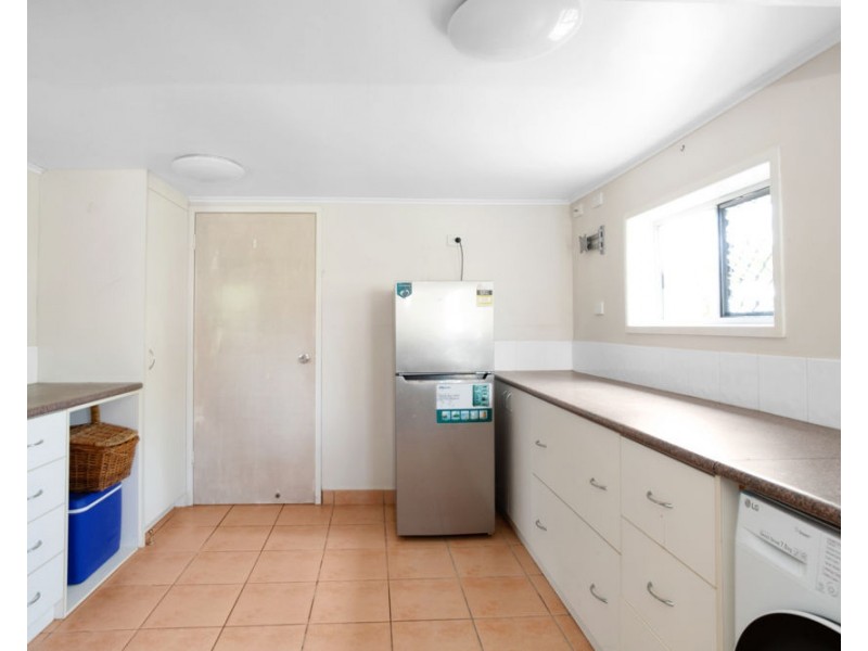 2 Ernest Street, North Mackay QLD 4740