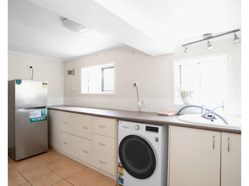 2 Ernest Street, North Mackay QLD 4740