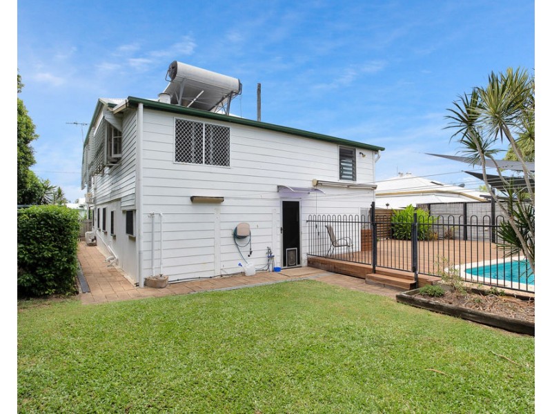2 Ernest Street, North Mackay QLD 4740