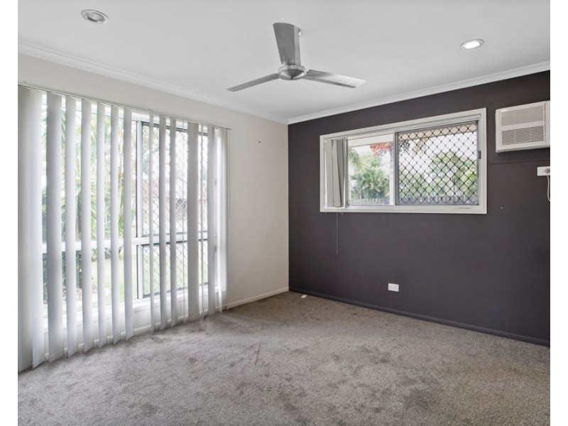 8 Brandon Street, South Mackay QLD 4740