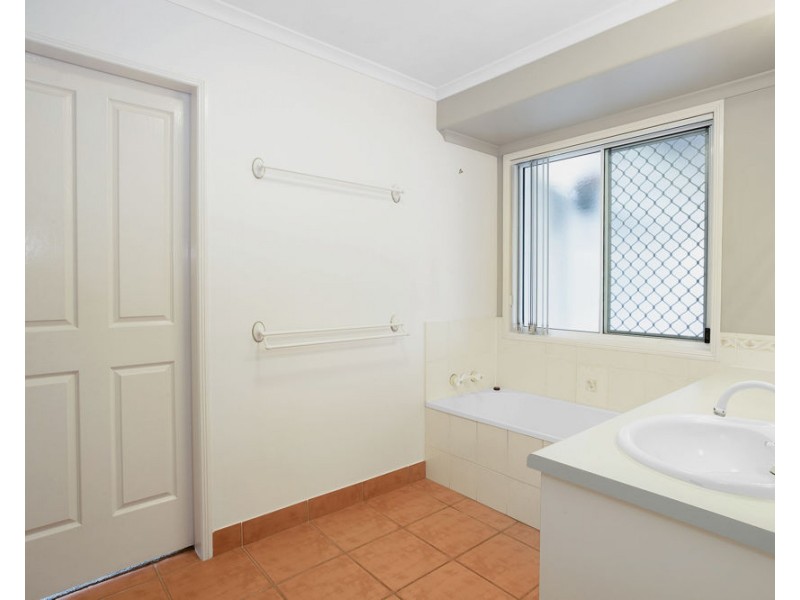 8 Brandon Street, South Mackay QLD 4740