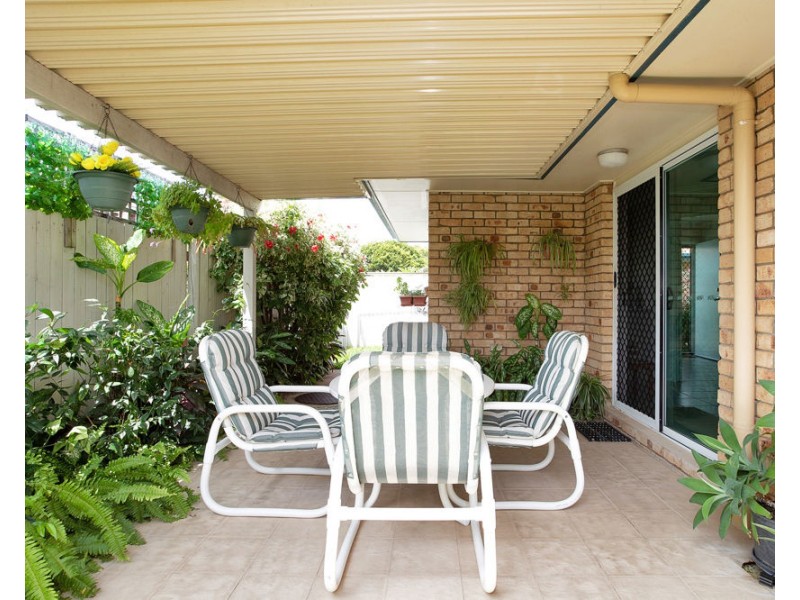 2/217 Evan Street, South Mackay QLD 4740