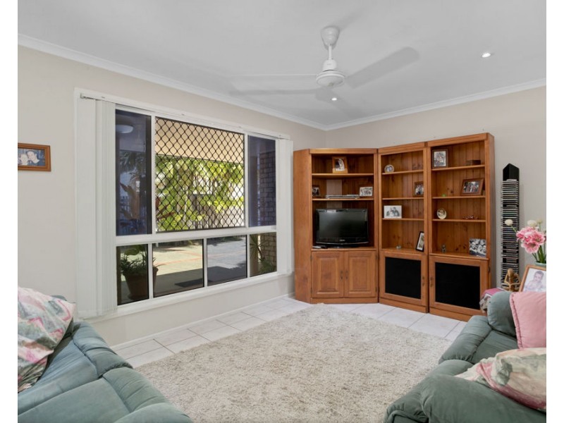 2/217 Evan Street, South Mackay QLD 4740