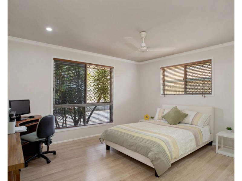 2/217 Evan Street, South Mackay QLD 4740