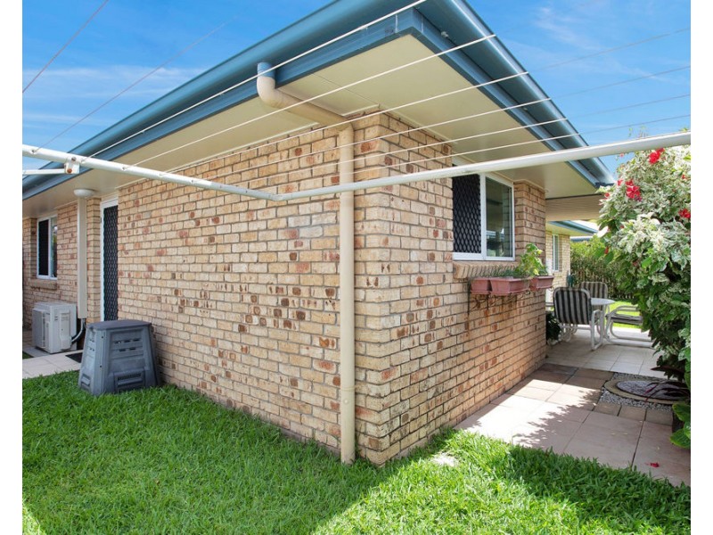2/217 Evan Street, South Mackay QLD 4740