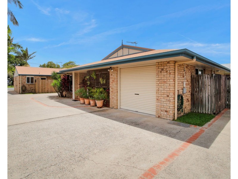 2/217 Evan Street, South Mackay QLD 4740