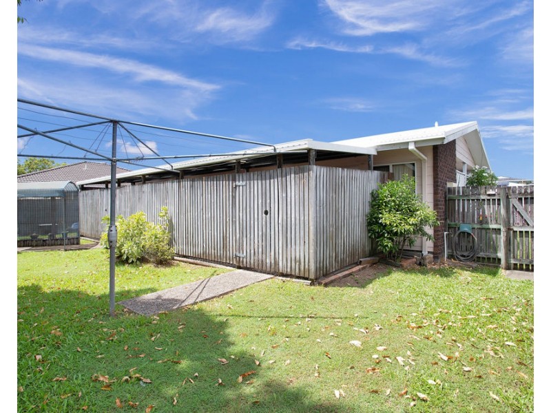 21 Mansfield Drive, Beaconsfield QLD 4740