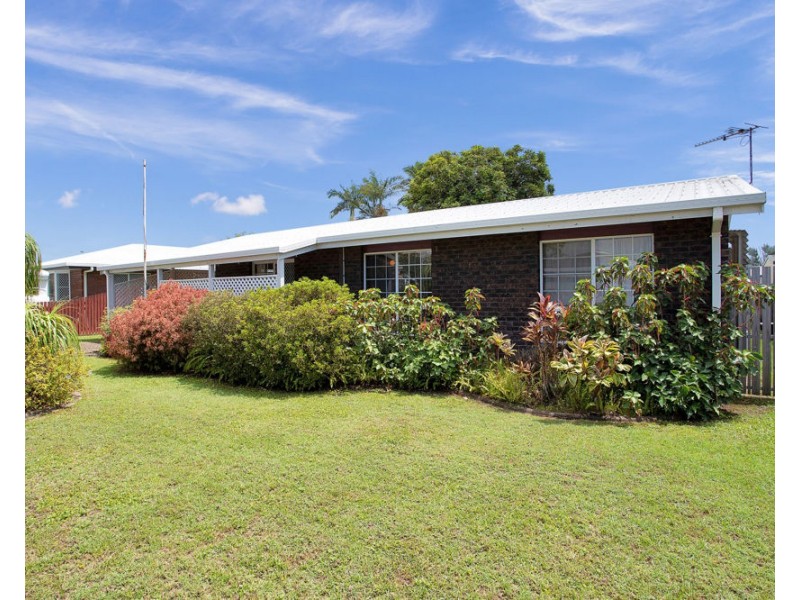21 Mansfield Drive, Beaconsfield QLD 4740