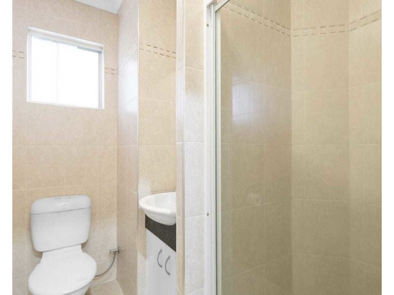3/4 Old Shoal Point Road, Bucasia QLD 4750