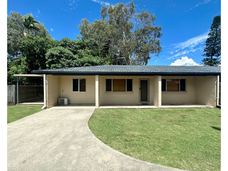 3/4 Old Shoal Point Road, Bucasia QLD 4750