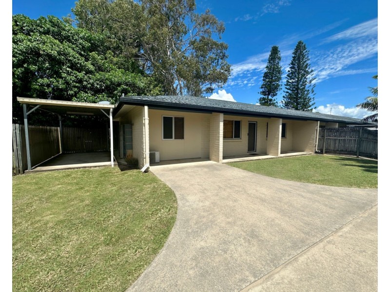 3/4 Old Shoal Point Road, Bucasia QLD 4750