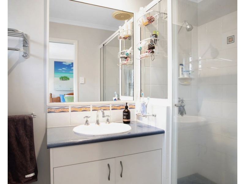 24 Glenella-Richmond Road, Glenella QLD 4740