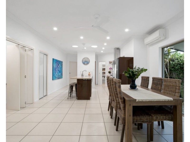 51 Corella Way, Blacks Beach QLD 4740