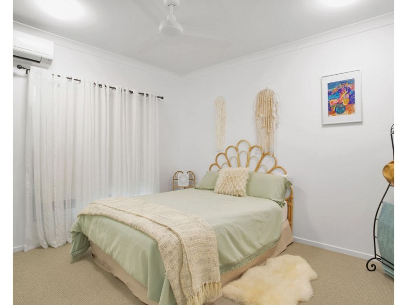 51 Corella Way, Blacks Beach QLD 4740