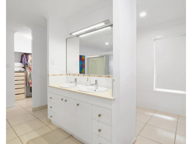 51 Corella Way, Blacks Beach QLD 4740