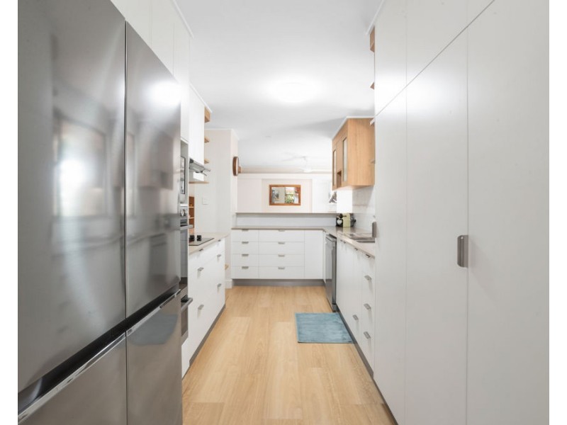 4 Bona Vista Drive, Mount Pleasant QLD 4740