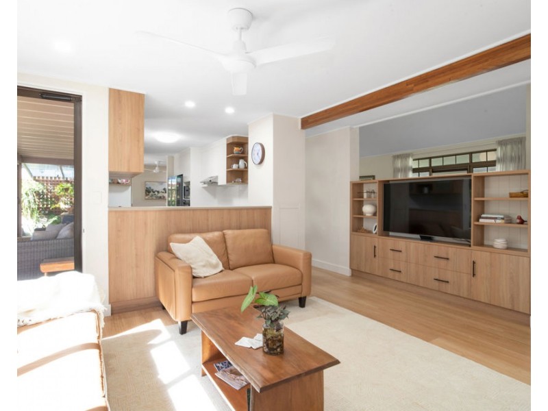 4 Bona Vista Drive, Mount Pleasant QLD 4740