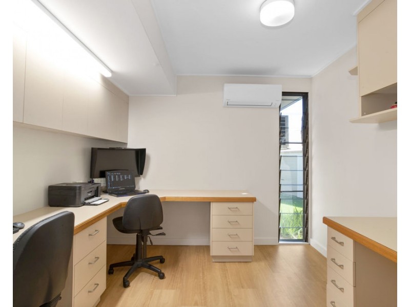 4 Bona Vista Drive, Mount Pleasant QLD 4740