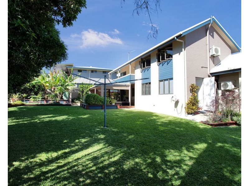 4 Bona Vista Drive, Mount Pleasant QLD 4740