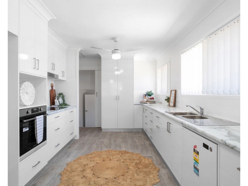 43 Barton Street, West Mackay QLD 4740