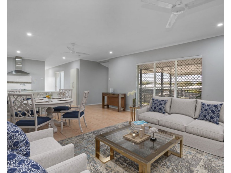 2 Denise Court, Beaconsfield QLD 4740