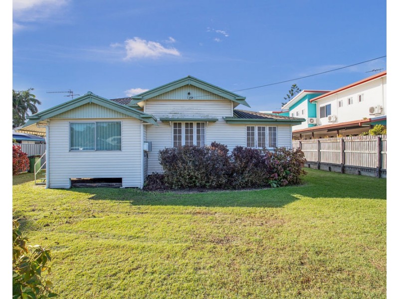 30 Malcomson Street, North Mackay QLD 4740