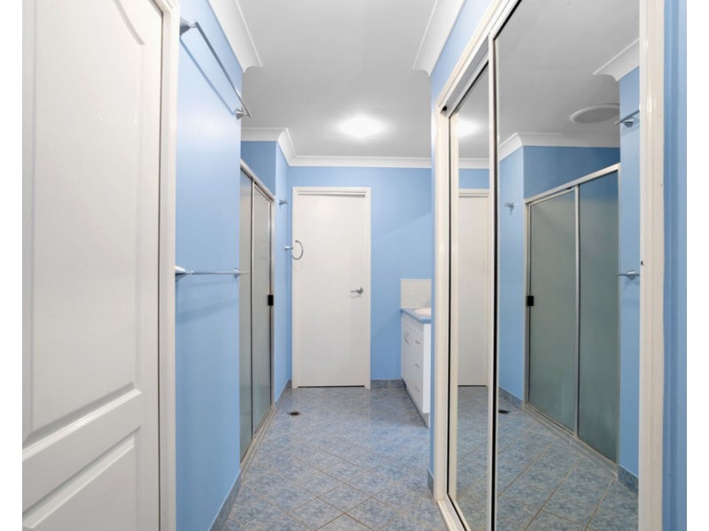 37 Leslie Street, Sarina QLD 4737