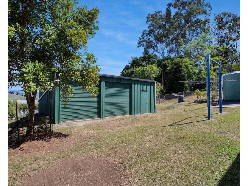 37 Leslie Street, Sarina QLD 4737