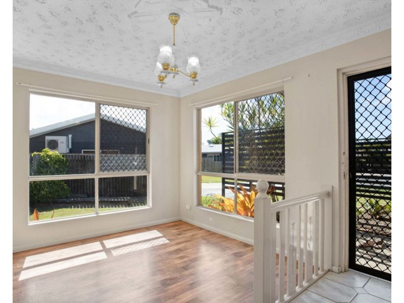 7 Azalea Court, Beaconsfield QLD 4740
