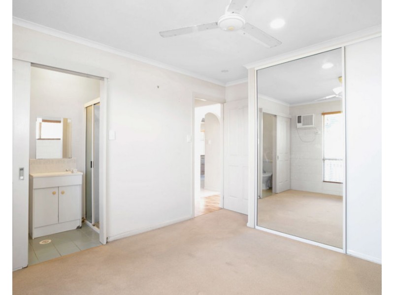 7 Azalea Court, Beaconsfield QLD 4740