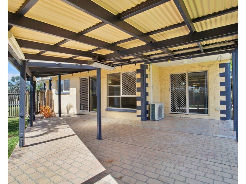 7 Azalea Court, Beaconsfield QLD 4740