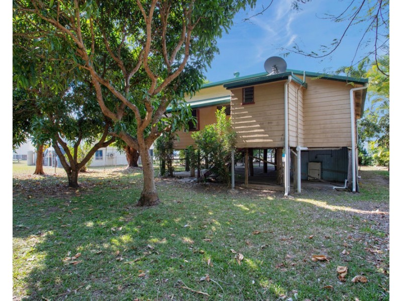 8 Creek Street, North Mackay QLD 4740
