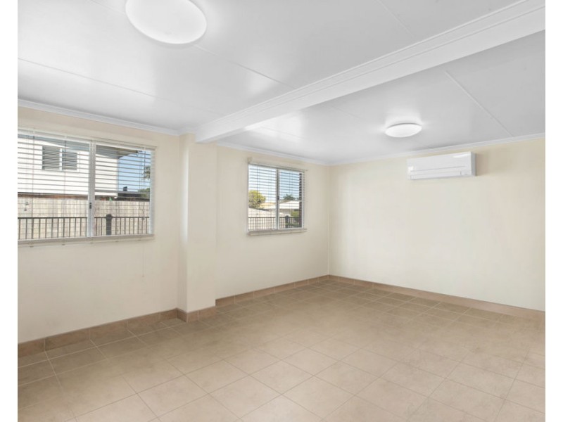 24 Warland Street, South Mackay QLD 4740