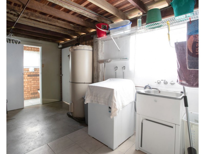 24 Warland Street, South Mackay QLD 4740