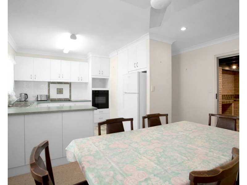 90 Mogford St, West Mackay QLD 4740
