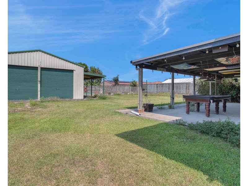 12 Davey Street, Glenella QLD 4740