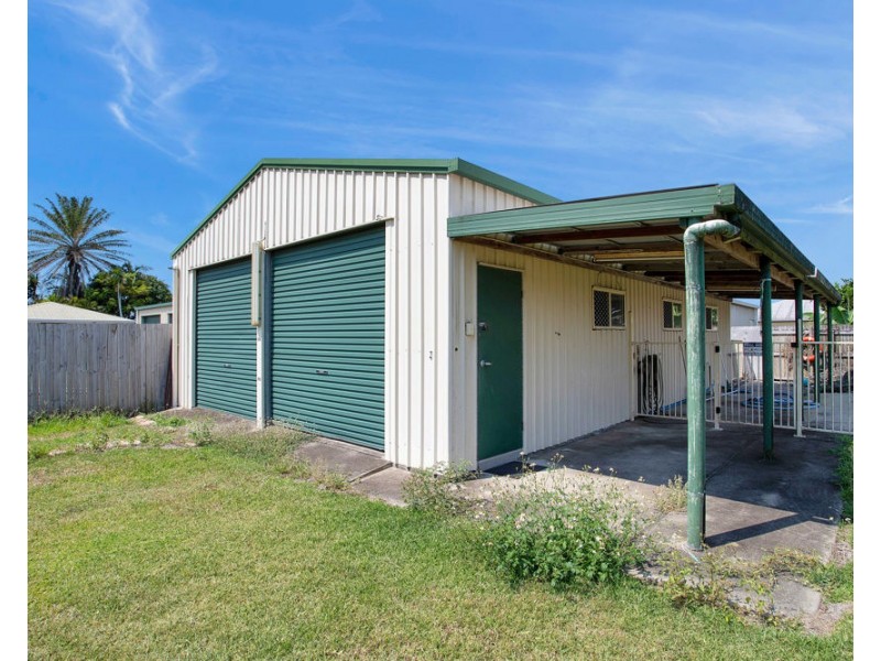 12 Davey Street, Glenella QLD 4740